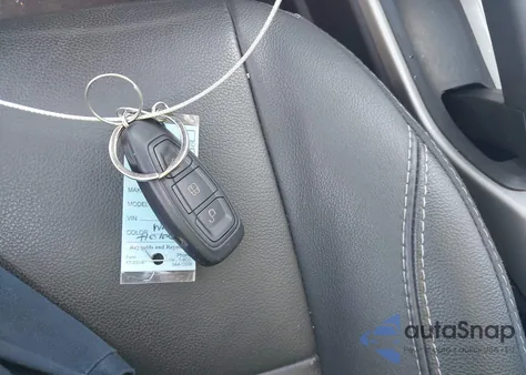 2013 Ford C-Max Sel из США, поврежденный, VIN 1FADP5BU5DL537452